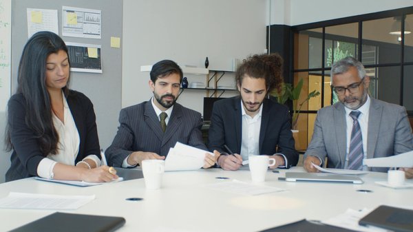 Photographe corporate à Paris : vos portraits professionnels réussis